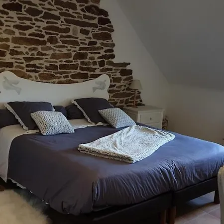 Manoir De Kerguezec 15e S -bretagne-morbihan-surzur *